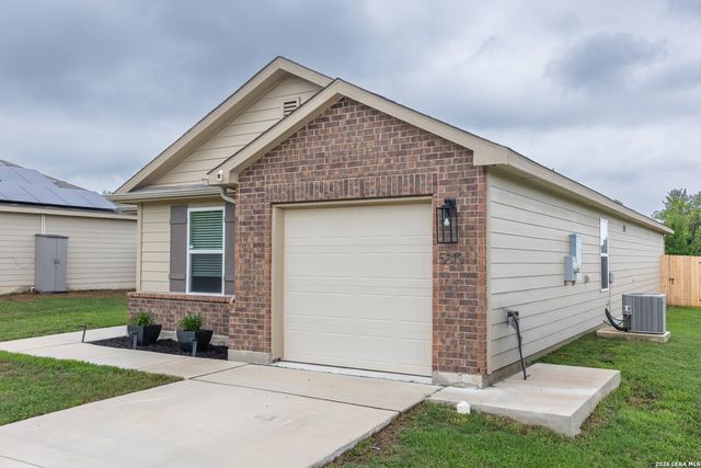 5810 MACHAELA TRCE, San Antonio, TX 78242