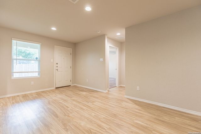 5810 MACHAELA TRCE, San Antonio, TX 78242