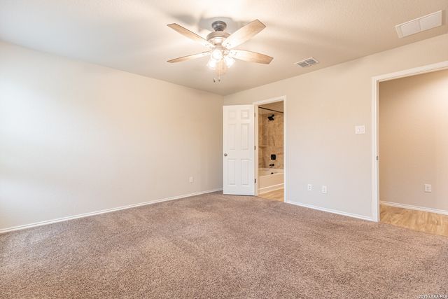 5810 MACHAELA TRCE, San Antonio, TX 78242