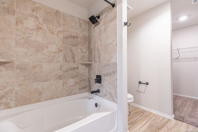5810 MACHAELA TRCE, San Antonio, TX 78242