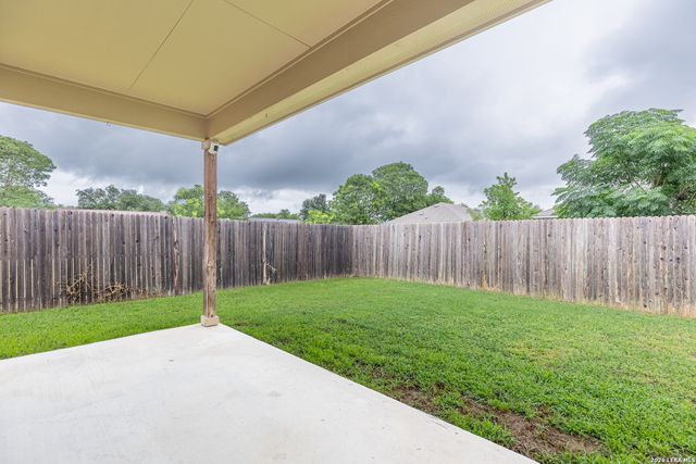 5810 MACHAELA TRCE, San Antonio, TX 78242