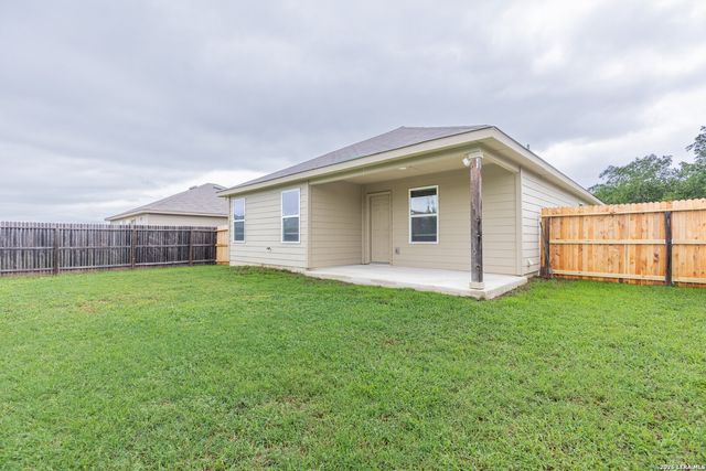 5810 MACHAELA TRCE, San Antonio, TX 78242
