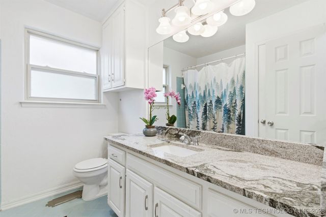 7004 E 93rd Street, Tulsa, OK 74133