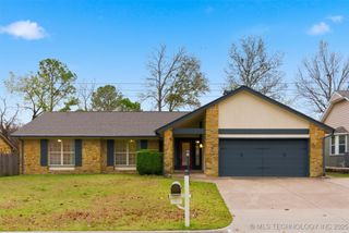 7004 E 93rd Street, Tulsa, OK 74133