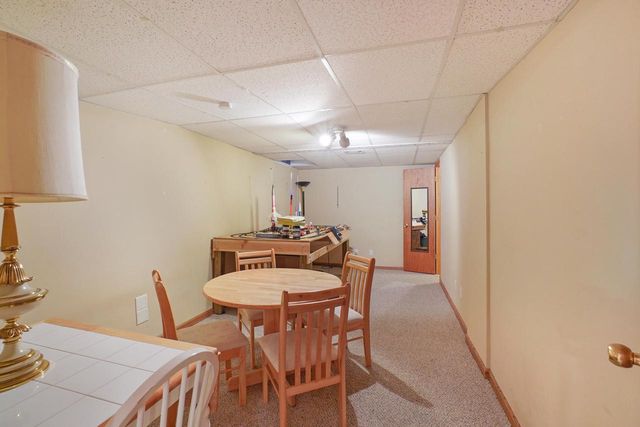 1100 E Keri LANE, Oak Creek, WI 53154