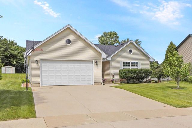 1100 E Keri LANE, Oak Creek, WI 53154