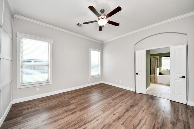 3825 Enchanted Timbers Lane, Spring, TX 77386