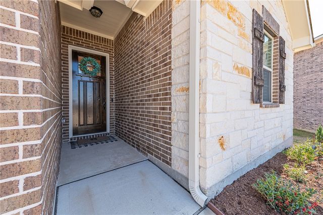 6344 Spartan Drive, College Station, TX 77845
