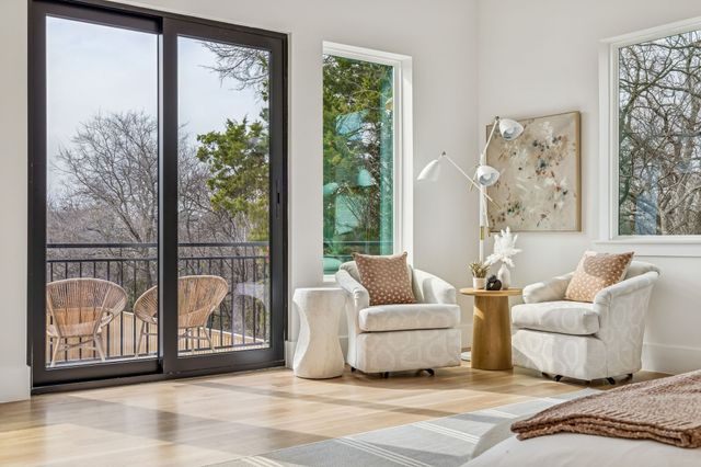 1811 Bermuda Street, Dallas, TX 75214