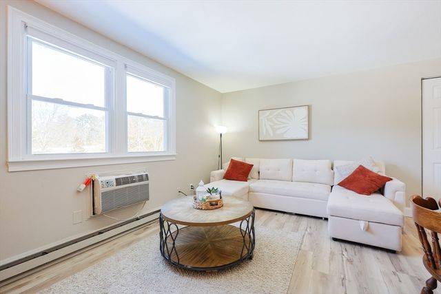 1 Wilbur Terrace 6, Norton, MA 02766