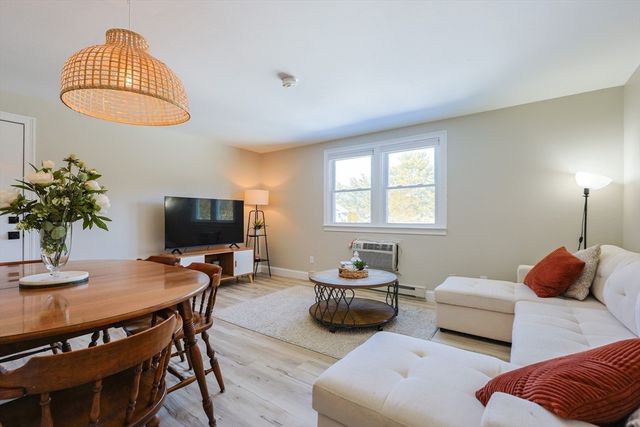 1 Wilbur Terrace 6, Norton, MA 02766