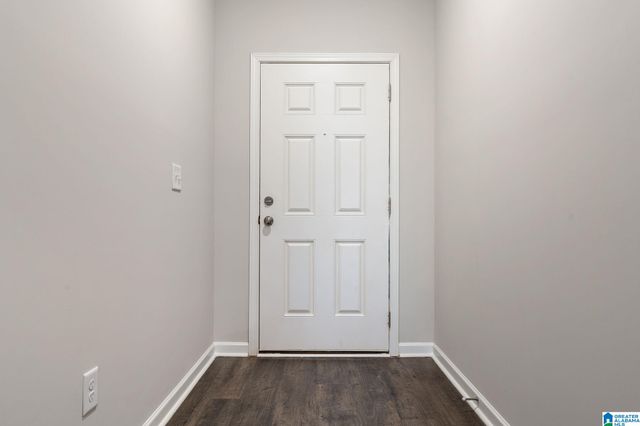 323 AMBER AVENUE, Calera, AL 35040