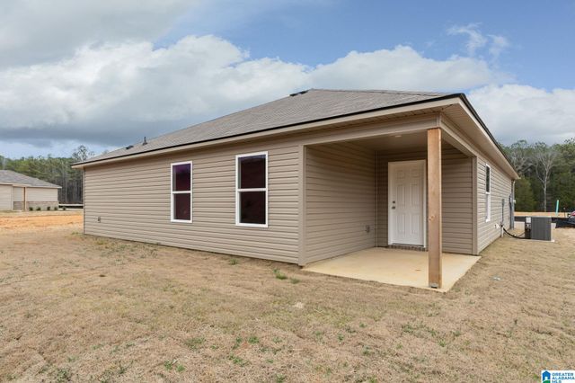 323 AMBER AVENUE, Calera, AL 35040