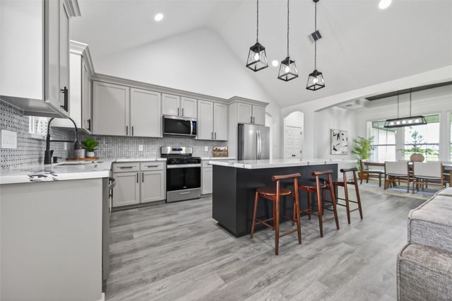 31807 Charter Lane, Waller, TX 77484