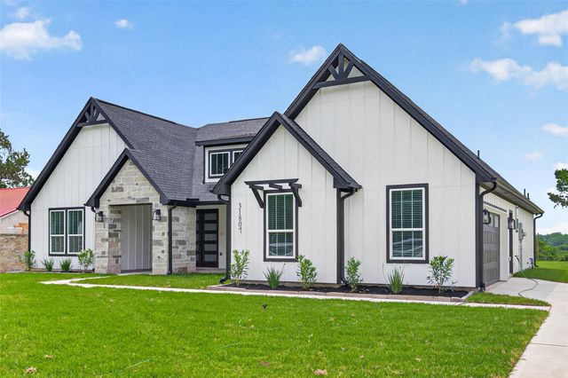 31807 Charter Lane, Waller, TX 77484