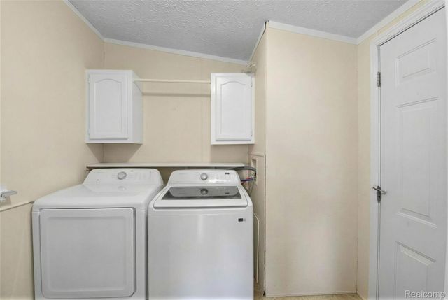 2330 CHARTER OAK Court, Berlin Charter Township, MI 48166