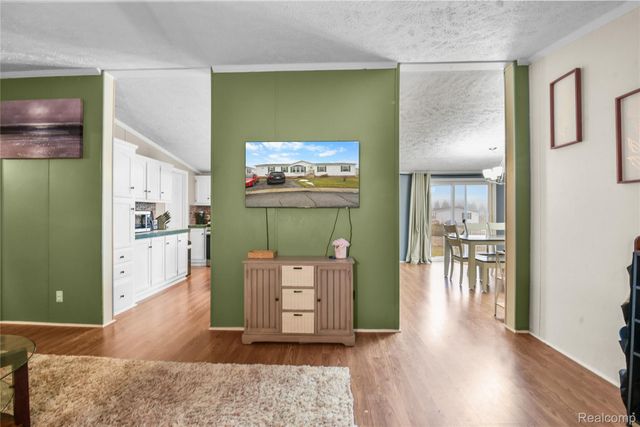 2330 CHARTER OAK Court, Berlin Charter Township, MI 48166