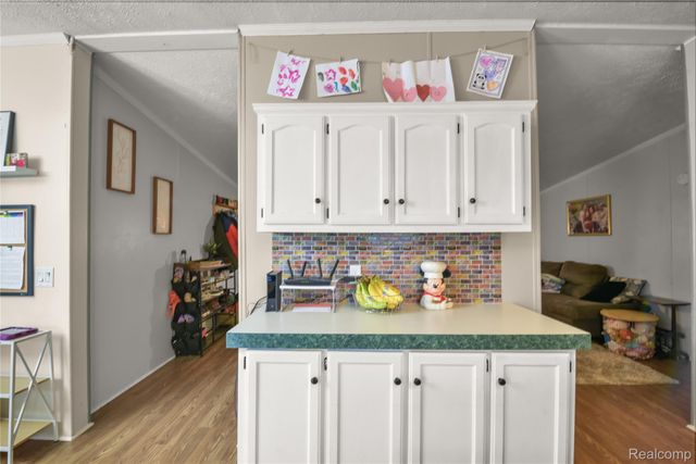 2330 CHARTER OAK Court, Berlin Charter Township, MI 48166