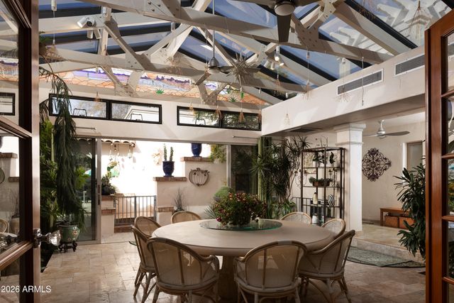 3042 N MANOR Drive E, Phoenix, AZ 85014