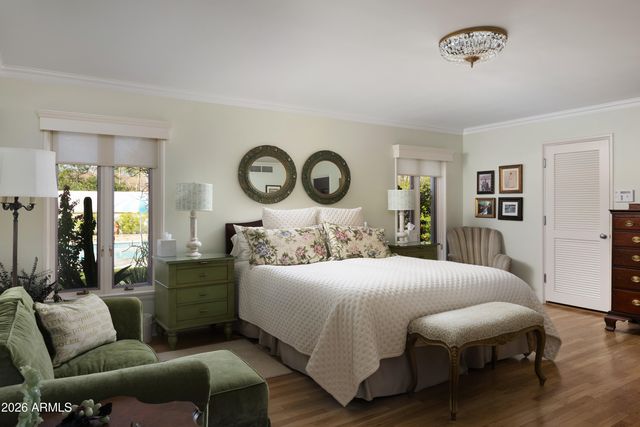 3042 N MANOR Drive E, Phoenix, AZ 85014