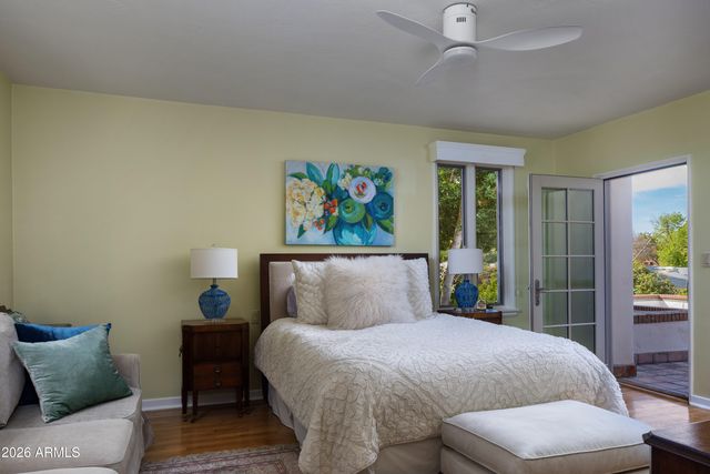 3042 N MANOR Drive E, Phoenix, AZ 85014