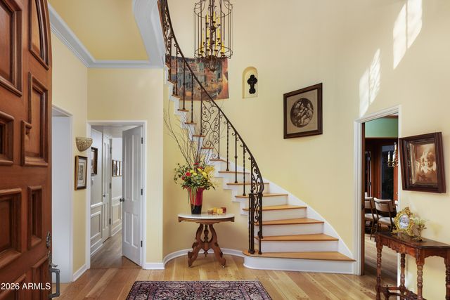 3042 N MANOR Drive E, Phoenix, AZ 85014