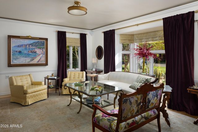 3042 N MANOR Drive E, Phoenix, AZ 85014