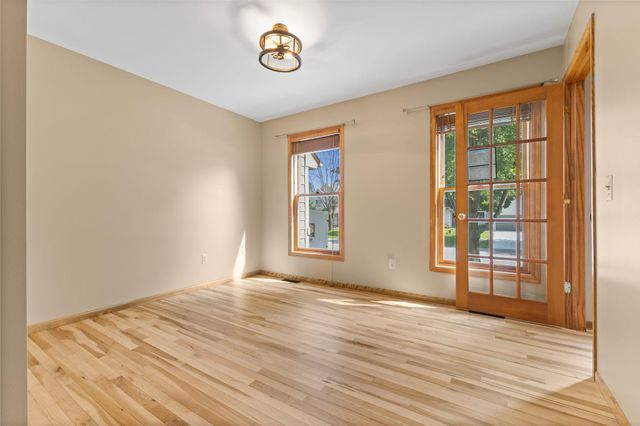 4659 Allendale Drive, White Bear Twp, MN 55127