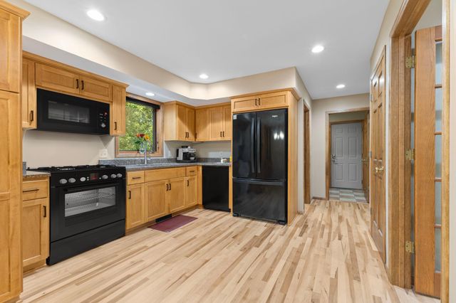 4659 Allendale Drive, White Bear Twp, MN 55127