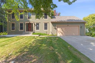 4659 Allendale Drive, White Bear Twp, MN 55127