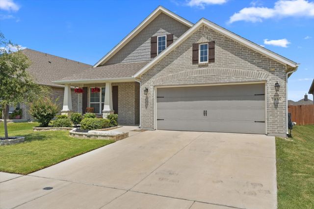 1936 Gill Star Drive, Haslet, TX 76052
