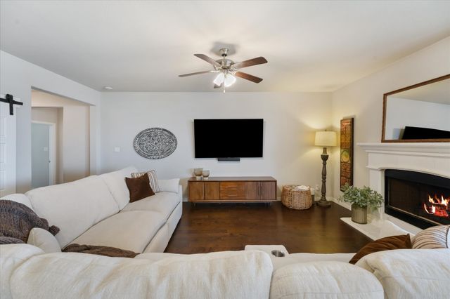 1936 Gill Star Drive, Haslet, TX 76052