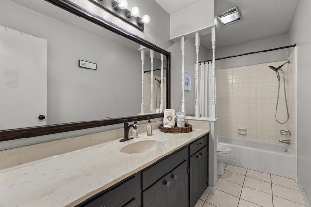 5215 Foxglove Drive, Bossier City, LA 71112