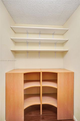 9833 Westview Dr 819, Coral Springs, FL 33076