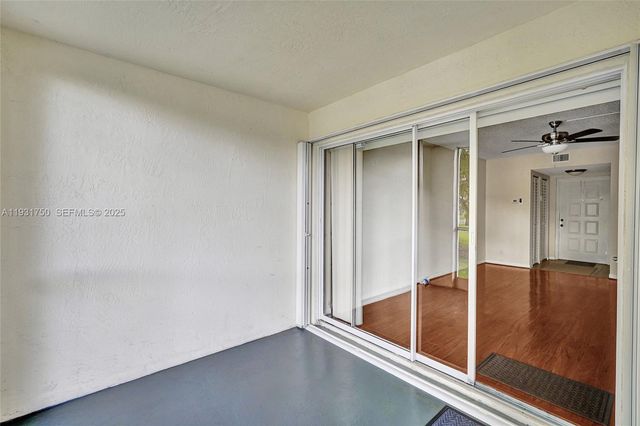 9833 Westview Dr 819, Coral Springs, FL 33076