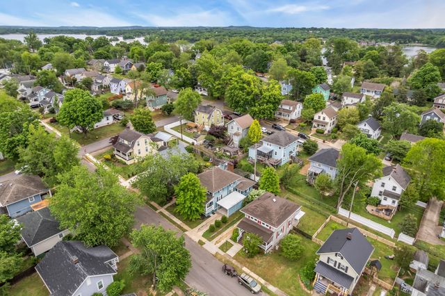 1305 Clarke St, Old Hickory, TN 37138