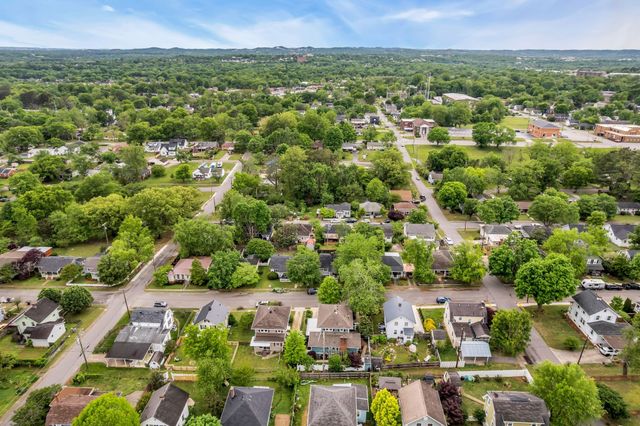 1305 Clarke St, Old Hickory, TN 37138