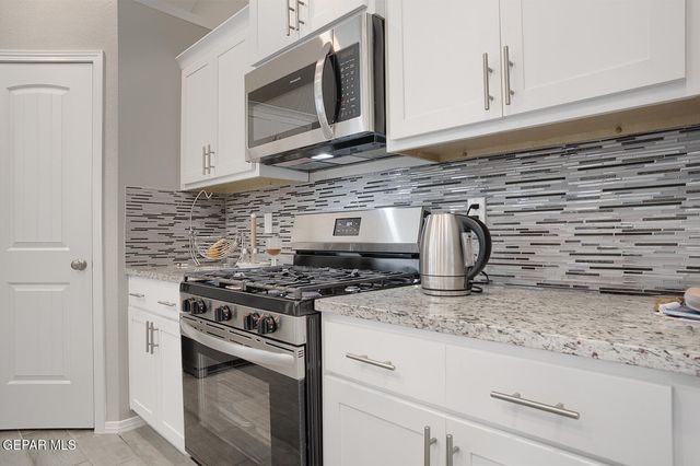 8217 HICKERSON Drive, Canutillo, TX 79835