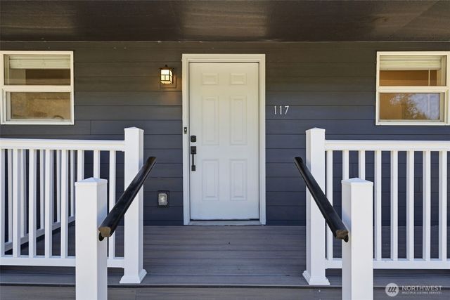 117 Lone Oak Road, Longview, WA 98632