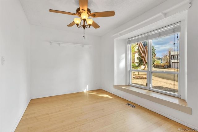 1024 S Mobile Street, Aurora, CO 80017