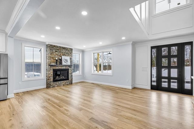 44 Balsam Hill Rd, Ludlow, MA 01056