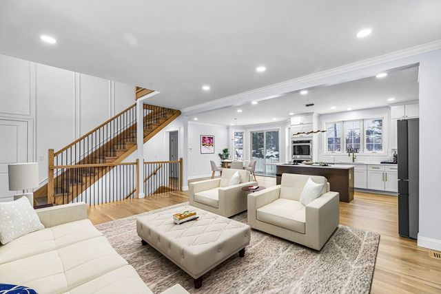 44 Balsam Hill Rd, Ludlow, MA 01056