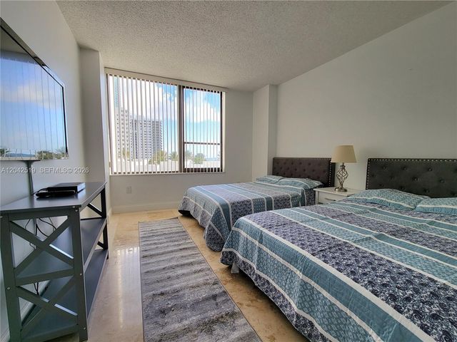 3505 S Ocean Drive 412, Hollywood, FL 33019