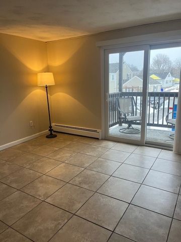 10 Josephine Street 207, North Providence, RI 02904