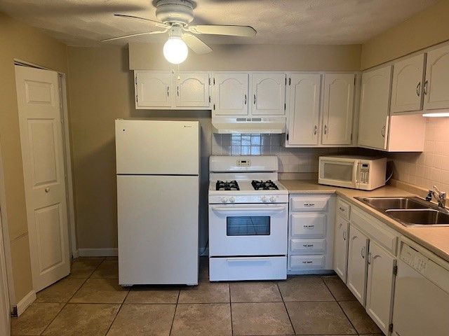 10 Josephine Street 207, North Providence, RI 02904