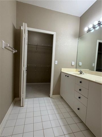 1340 Charleston Square DR 101, Naples, FL 34110