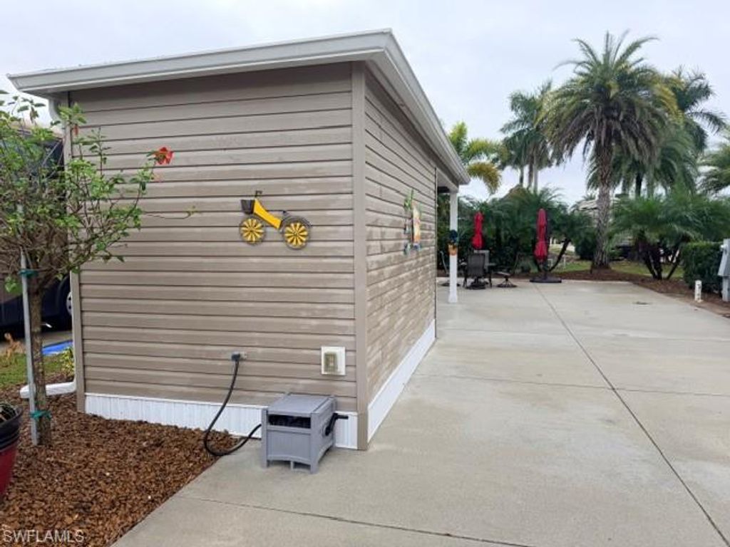 10348 Prairie Iris TRL, FORT MYERS, FL 33905 — photo 2
