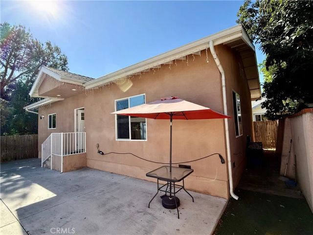 6715 Cedros Avenue, Van Nuys, CA 91405