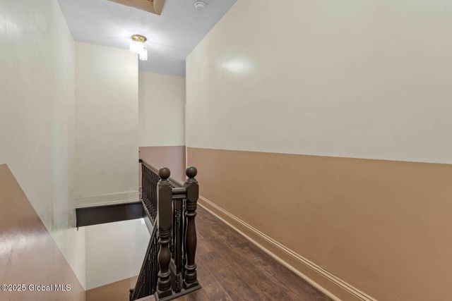 170 Washington Avenue 3A, Albany, NY 12210