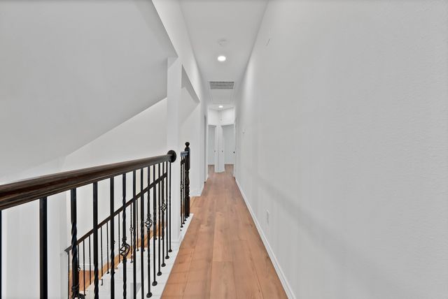 1008 20th Street, Fort Worth, TX 76164